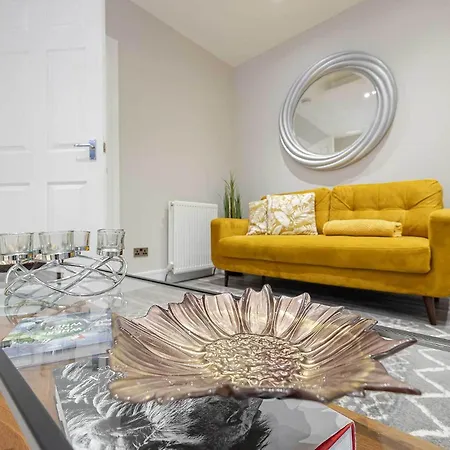 Craignish Apartments Falkirk Room photo